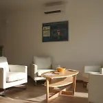 Mediterraneo בית הארחה גיארדיני נאקסוס