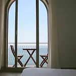 Mediterraneo גיארדיני נאקסוס