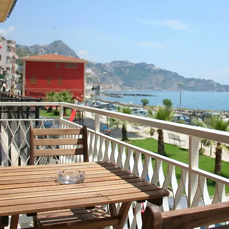 Mediterraneo 3*