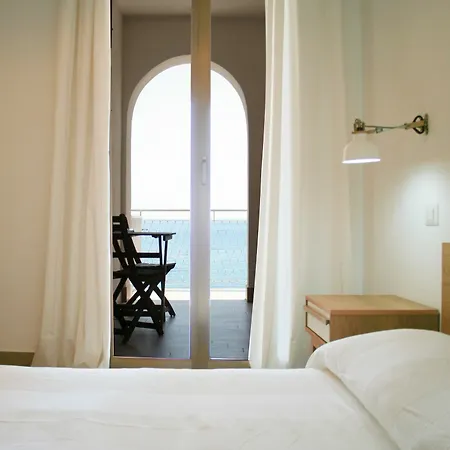 Mediterraneo 4*