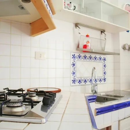 בית הארחה Mediterraneo 3*