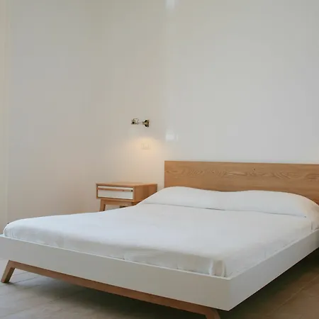 Mediterraneo בית הארחה 4*