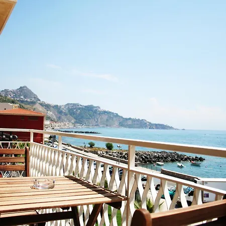 게스트하우스 Mediterraneo 3*